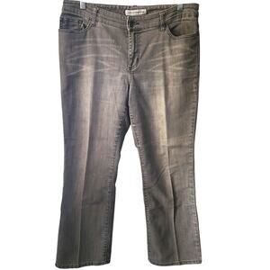 Chico's Platinum Denim Gray High Rise Straight Leg Bootcut Jeans Short Size 2